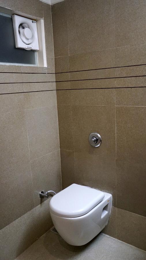 Fabhotel Prime Sky Light Vadodara Exterior photo